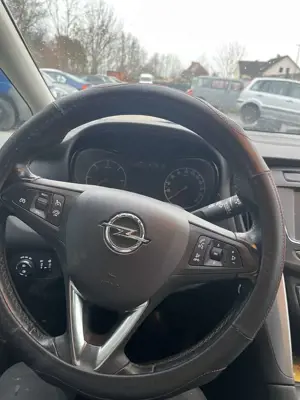 Opel Zafira Tourer Bild 5