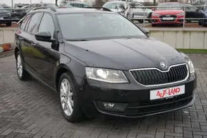 Skoda Octavia Combi 1.4 TSI Style Bi-Xenon Sitzheizung Bild 3