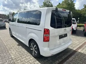Toyota Proace Electric (75 kWh) L1 (8-Si.) Verso Teamplayer (V) Bild 3