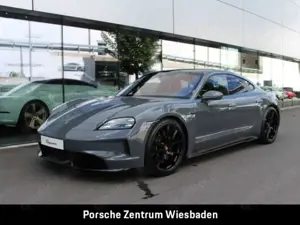 Porsche Taycan GTS