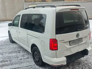 Volkswagen Caddy PKW Maxi*ROLLSTUHL*FAHRBEREIT*