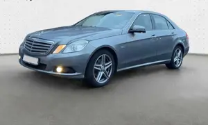 Mercedes-Benz E 220 E 220 CDI BlueEfficiency (212.002)