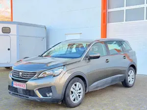 Peugeot 5008 Active Business *7.Sitze*LED*ACC*Navi*AHK*