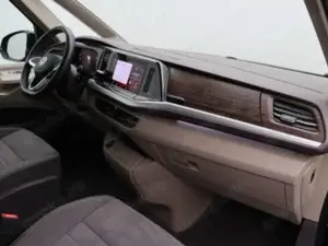 Volkswagen T7 Multivan Style KÜ AHK ACC MATRIX-LED 7-SITZER Bild 3