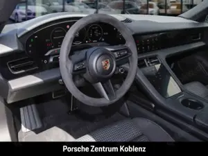 Porsche Taycan 4 Cross Turismo Bild 4