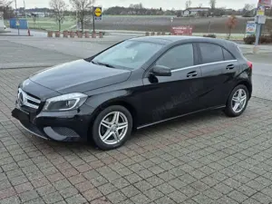 Mercedes-Benz A 180 CDI (BlueEFFICIENCY) Urban