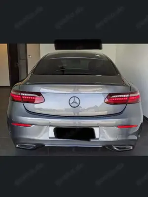Mercedes-Benz E 220 AMG-Line Burmester Bild 5