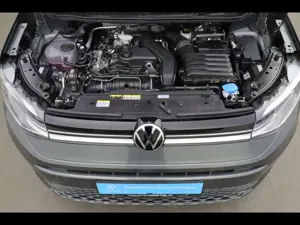Volkswagen Caddy MAXI STYLE 1.5 TSI DSG 7-SITZER Bluetooth Bild 4