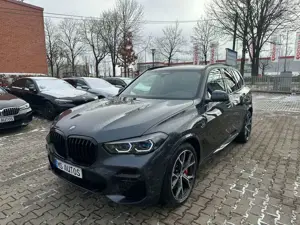 BMW X5 xD45e M-Sport*Pano*Sitzklima*Laser*Memory*AHK