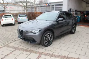 Alfa Romeo Stelvio Veloce Q4 Matrix/Premium Paket
