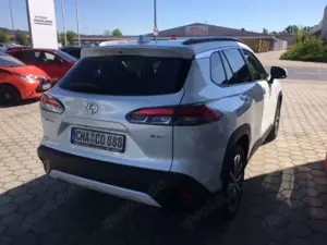 Toyota Corolla Cross Team D 2,0 Hybrid + Premiumpaket Bild 5
