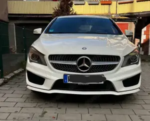 Mercedes-Benz CLA 180 Bild 2