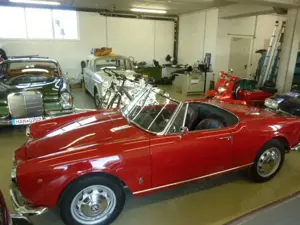 Alfa Romeo Giulietta Giulietta Spider 1300 Bild 2