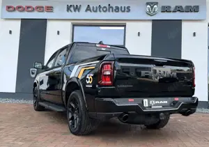 Dodge RAM Laramie Night MY25 50 Years Bild 4