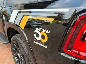 Dodge RAM Laramie Night MY25 50 Years Bild 5