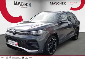 Volkswagen Tiguan R-Line 1.5 eTSI AHK IQ.Light 8-fach SHZ