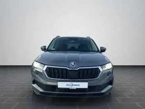 Skoda Karoq Selection 1.5 TSI DSG NAVI CARPLAY SHZ PDC Bild 4