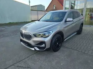 BMW X1 xDrive20 d xLine Leder Klima PDC