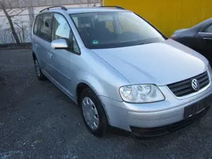 Volkswagen Touran Touran 1.6 FSI Automatik Bild 3