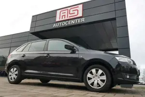 Skoda Rapid/Spaceback Spaceback Elegance Panorama Sitzheizung