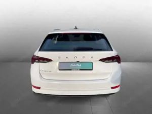 Skoda Octavia Combi Style 2.0 TDI 110kW 6-Gang Bild 3