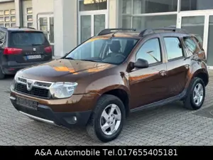 Dacia Duster I Laureate 4x4 Allrad Klima TÜV Bild 2