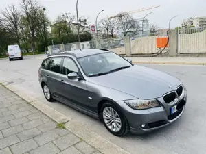 BMW 318 318d - Touring Aut. - Panorama - Scheckheft - TÜV Bild 3