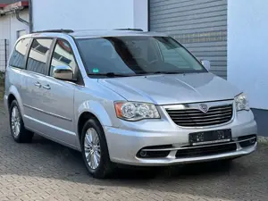 Lancia Voyager 2.8 Multijet 16V Gold*TÜV neu*1.Hand*PDC