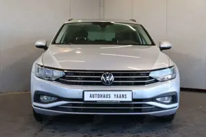 Volkswagen Passat Variant Passat 2.0 TDI Business AID+ACC+KAM+LED+PANO Bild 2