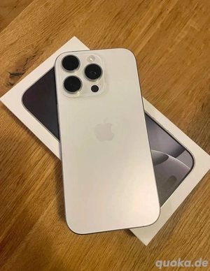 iPhone 16 Pro Max in sehr gutem Zustand.