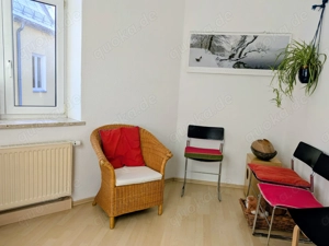 Behandlungsraum in Praxis in Sendling Bild 3
