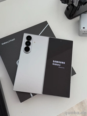 Samsung Galaxy Fold 7 - 512GB 5G silver neue mit verpakung und Zubehör 