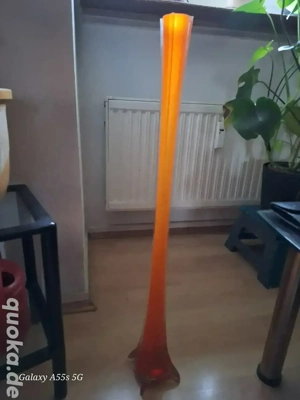 Vase für lange Blumen