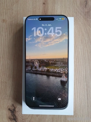 Apple iPhone 16 Pro Max - 256 GB - Natural Titanium (Ohne Simlock