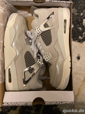 Nike Air Jordan 4 Frozen Moments größe 43 Neu 