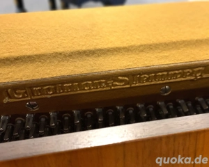 Grotrian-Steinweg Klavier - Modell 110 in Nußbaum - Baujahr 1969 Bild 3