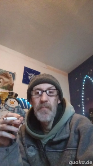 ich bin ein herr und meister und suche zwei dinerin  sklavinen 