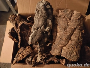 1 Kiste Korkrinde   Stücke
