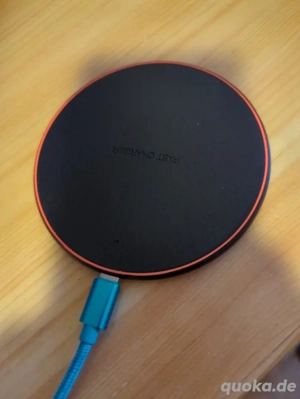 Kontaktladepanel fur geeignete Handys