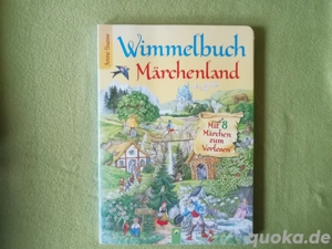 Wimmelbuch Märchenland - mit 8 Märchen zum Vorlesen - Anne Suess
