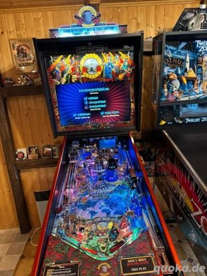 Guns N' Roses Limited Edition Pinball Flipper