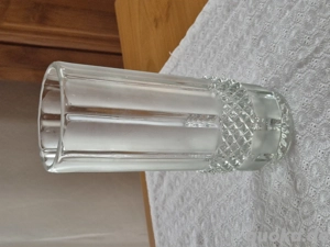 Hübsche Vase Blumenvase aus Glas
