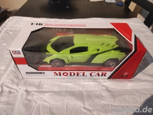 RC ferngesteuertes Auto 