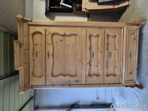 Weichholz Garderobenschrank