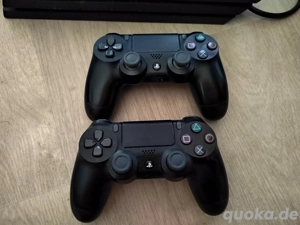 Playstation 4 Pro 1TB Konsole Schwarz 2 Controller Plus Spiele Bild 3