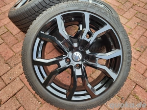 18  Zoll Winterkomplettradsatz Dezent TV black 7,5x18 Winterreifen Continental TS 870 P 225 40 R18 W