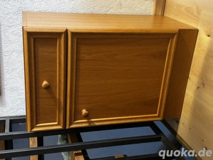 Schränkchen mit Spiegel Bild 2