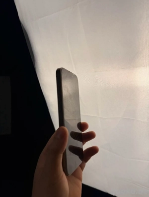 iPhone 16 Pro Max mit 256 GB Speicher in der Farbe Wüstensand