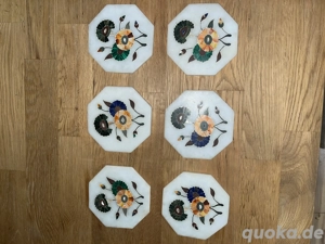 Einzigartiges Set: Handgefertigte Marmor-Untersetzer mit Pietra Dura Intarsien