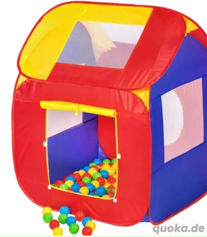 Bällebad mit Bällen